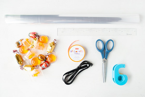 ハロウィンのおもてなしに！ 子どもがよろこぶお菓子のネックレス【昔ながらが”今”楽しい！レトロアートレシピ Vol.15】