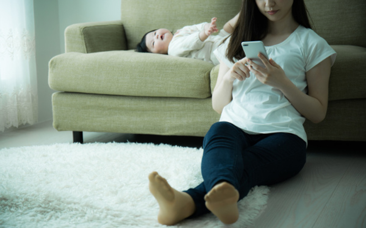 嫉妬心 見せつけられるリア充snsにモヤモヤ この黒い気持ち どうすれば ウーマンエキサイト 1 2