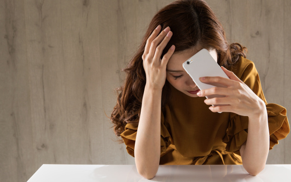 嫉妬心「見せつけられるリア充SNSにモヤモヤ」この黒い気持ち、どうすれば？