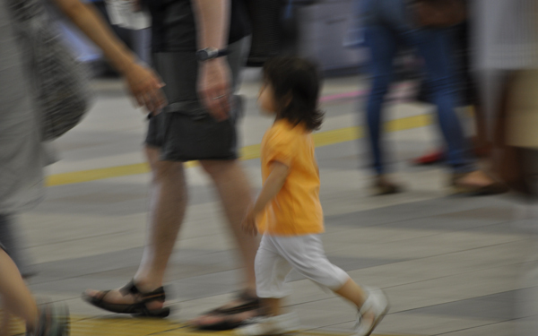 迷子はレジで起こる!? 一瞬でいなくなる子どものヒヤッとエピソード