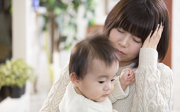 他人の「ワンオペ」を認められない…孤独なママが「助けて」と言えるには