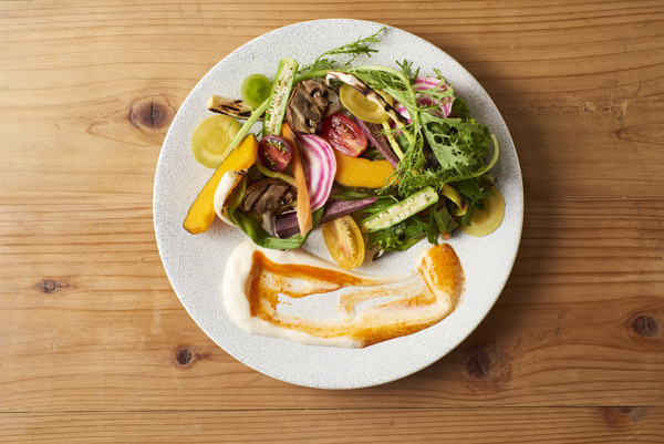 【子連れで行きたいあの店この店 Vol.3】農家直送野菜×オーガニックな“持続可能型レストラン”「サスティナブルキッチン ROSY」（東京・神田）