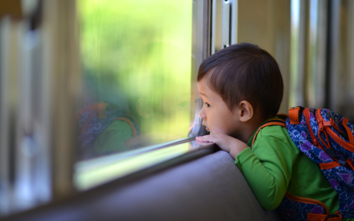 電車やバス 一人で乗るの何歳から 中学生 と答える親が 割も パパママの本音調査 Vol 305 ウーマンエキサイト 1 2 電車やバス 一人で乗るの何歳から 中学生 と答える親が 割も パパママの本音調査 Vol 305 ウーマンエキサイト 1 2