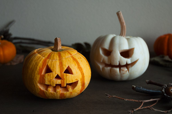 ジャック・オー・ランタン の作り方！　簡単に親子でできるハロウィンかぼちゃ【昔ながらが”今”楽しい！レトロアートレシピ Vol.16】