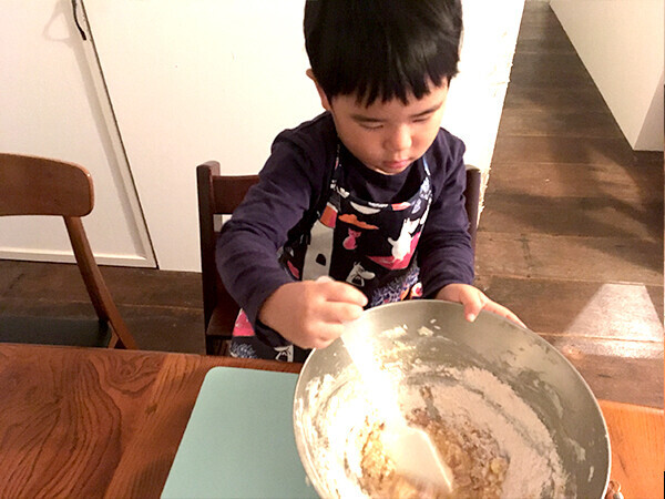 3歳の息子が挑戦！ トナカイやツリーが作れる「クリスマスデコレシピ」【子どもに料理を教えたい！  Vol.4】