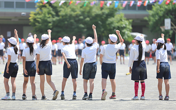 ママ大忙しの運動会。場所取り、弁当、撮影…どうすれば楽になる？
