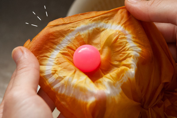 草木染めを野菜で作ろう！ 身近な材料で子どもと楽しむ方法【昔ながらが”今”楽しい！レトロアートレシピ Vol.17】