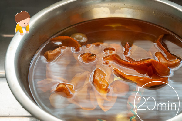 草木染めを野菜で作ろう！ 身近な材料で子どもと楽しむ方法【昔ながらが”今”楽しい！レトロアートレシピ Vol.17】