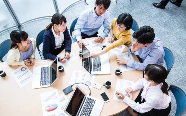 ママ友がこわい「何気ないあいづちが原因？」トラブルを回避するコツ【あなたは大丈夫？　話し方で得する人・損する人 第4回】