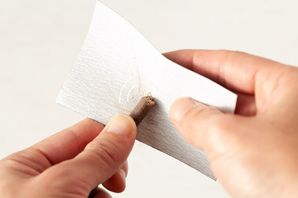 落ち葉アート「これって何の形？」秋を楽しむ簡単工作【昔ながらが”今”楽しい！レトロアートレシピ Vol.18】