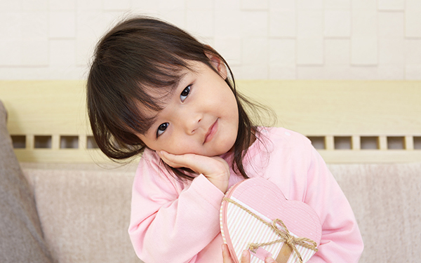 サンタさんのやめ時っていつ？ 子どもの心を傷つけない卒業方法とは【パパママの本音調査】  Vol.310