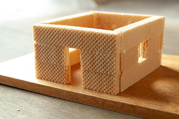 お菓子の家が1000円以内！ 組み立てるだけ超簡単ヘクセンハウス【昔ながらが”今”楽しい！レトロアートレシピ Vol.19】