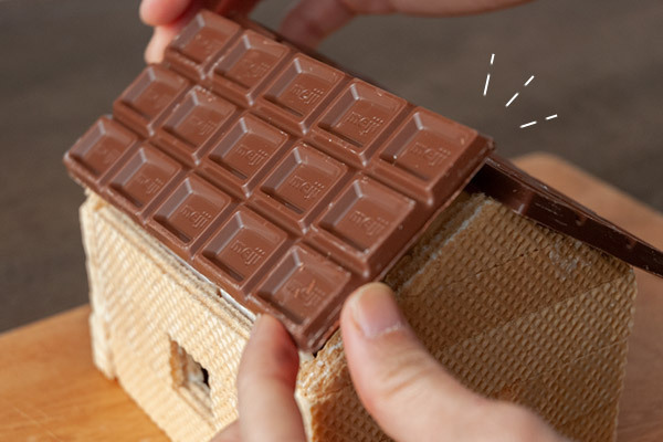 お菓子の家が1000円以内！ 組み立てるだけ超簡単ヘクセンハウス【昔ながらが”今”楽しい！レトロアートレシピ Vol.19】