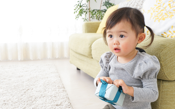 子どものお年玉金額どうする？ 親を悩ませるお年玉相場と裏事情【パパママの本音調査】  Vol.315