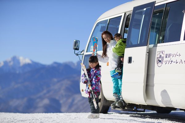 子どものスキーデビューは何歳から？ 必要な持ち物&おすすめスポット3選