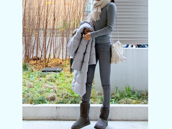 【ユニクロ】品良く見える「大人モノトーン」コーデ【ユニクロ大人コーデ～アメブロ30代ファッション1位 Hanaさん ～ Vol.42】