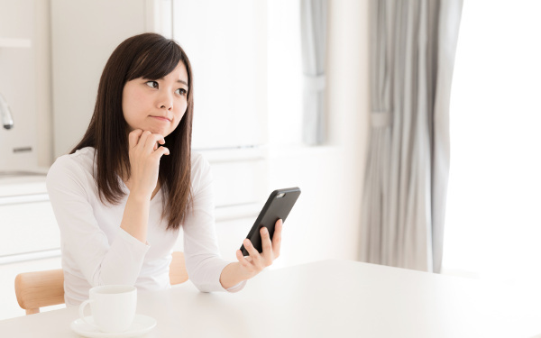 SNSで嫌われるママ友「ありがちなモヤモヤ…イラっと投稿」どうスルーする？