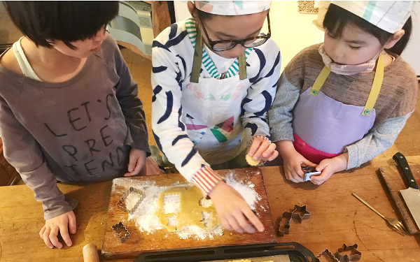 バレンタインで初めてのお菓子作り！　子どもがハマるレシピ3選