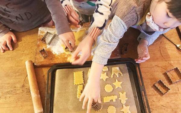 バレンタインで初めてのお菓子作り！　子どもがハマるレシピ3選
