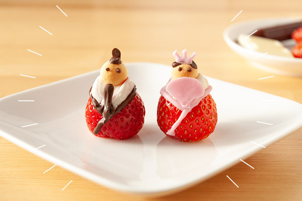 子どもとおいしいひな祭り「 イチゴの手作りおひな様 」【昔ながらが”今”楽しい！レトロアートレシピ Vol.24】