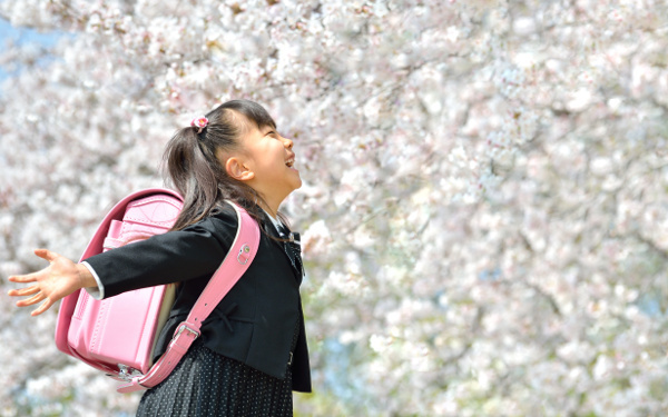 小学校入学直前「机にジッと座れないけど大丈夫？」今から間に合う学習準備3つ【新一年生にママパパが「やっていいこと、いけないこと」 第2回】