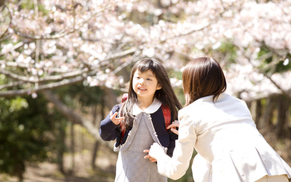 入学前の不安「自分から先生に言える？」親がやってはいけない2つのこと【新一年生にママパパが「やっていいこと、いけないこと」 第3回】