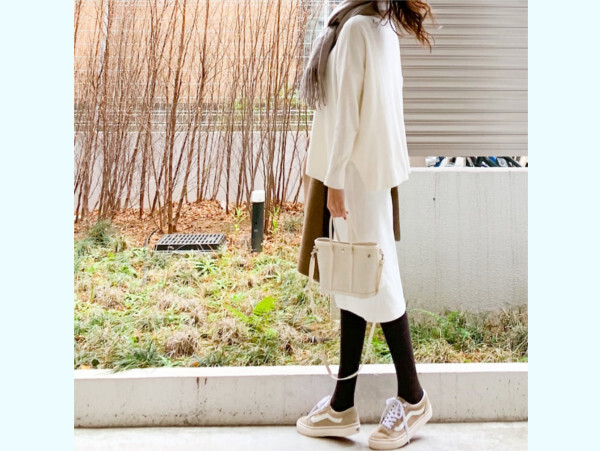 【ユニクロ】着痩せ効果絶大！ タイトスカート＆ナロースカートで大人の細見えコーデ【ユニクロ大人コーデ～アメブロ30代ファッション1位 Hanaさん ～ Vol.47】