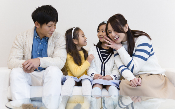 入学式に旅行、場違いファッション…「親がやってしまった」大失敗を調査