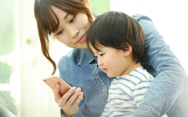 入学式に旅行、場違いファッション…「親がやってしまった」大失敗を調査