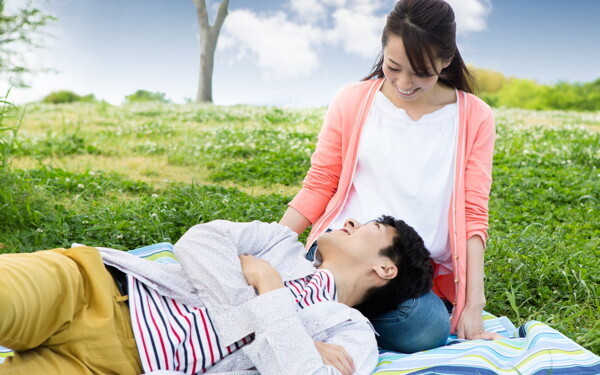 甘える夫「うっとうしい、気持ち悪い…」妻がそう感じてしまうのはなぜ？