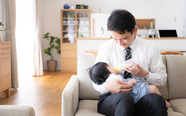 お金、生活、仕事…「親になっての変化」調査。子の存在は親をどう変える？【パパママの本音調査】  Vol.336