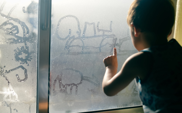 しつけは誰のため？　「良い子」を演じる子どもたち【今日からしつけをやめてみた 第4回】