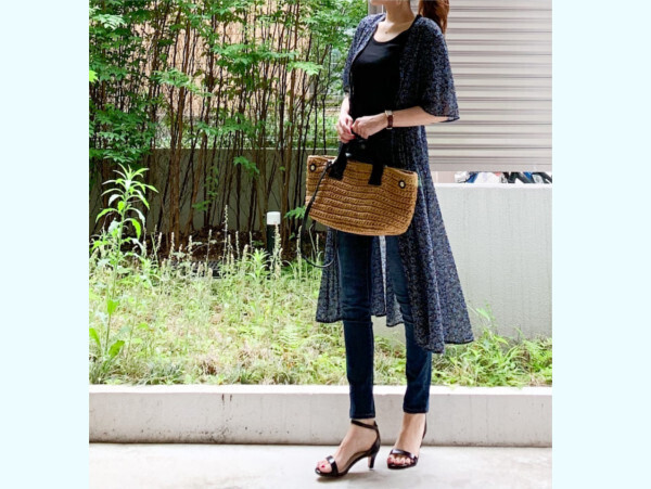 【ユニクロ】涼しげな「透け感アイテム」でつくる、 大人の爽やかフェミニンコーデ【ユニクロ大人コーデ～アメブロ30代ファッション1位 Hanaさん ～ Vol.53】