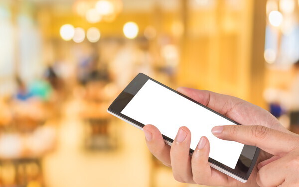 顔が見えないメールは怖い！　メールで株を上げるママ、下げるママ【一言で人間関係はガラッと変わる！「大人の伝え方ノート」 第3回】