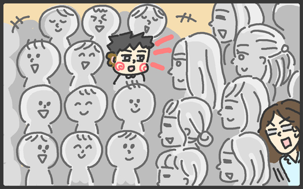 身長低いママのお悩み4選。赤ちゃんを抱っこするとママがうずもれる!?【メンズかーちゃん～うちのやんちゃで愛おしいおさるさんの物語～ 第62回】