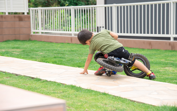 “良い大学”では生き抜けない時代。子育ての新しい道筋は？【「ちゃんと失敗する子」の育て方 Vol.1】