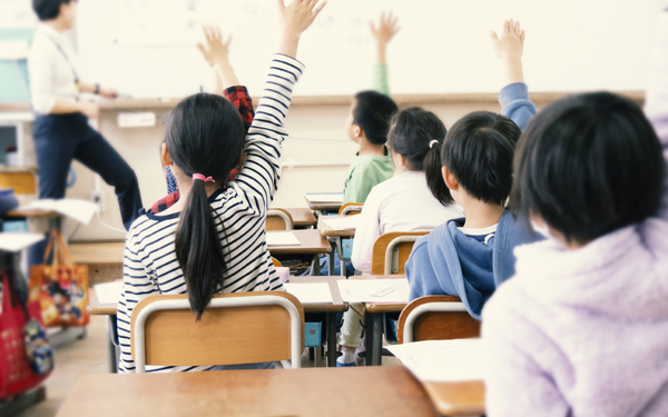 “良い大学”では生き抜けない時代。子育ての新しい道筋は？【「ちゃんと失敗する子」の育て方 Vol.1】