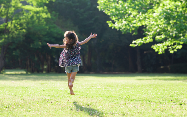 「そんなことしちゃダメ！」と言いがちな親たちへ【「ちゃんと失敗する子」の育て方 Vol.3】