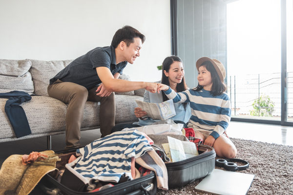 夫にイライラ「もう口もききたくない」帰省や旅行で夫を嫌いにならない方法