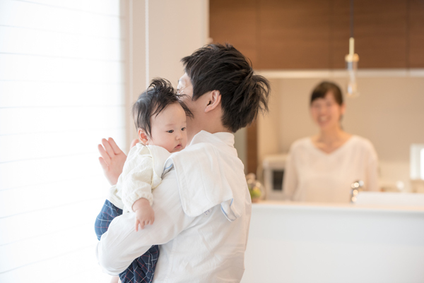 「パパ、いや〜！」と子どもに泣かれないためには？　「好かれパパ」になる3つの方法