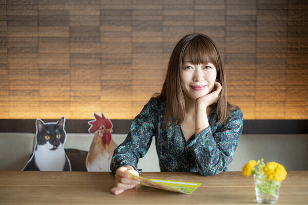 坂本美雨さんに聞く、動物たちにできることと「いぬねこなかまフェス」