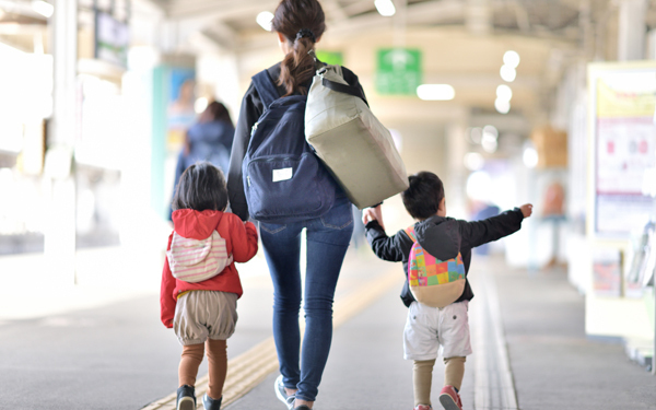 子どもは事故と隣り合わせ!? 「一瞬で起こるヒヤリ事故」体験談【パパママの本音調査】  Vol.347