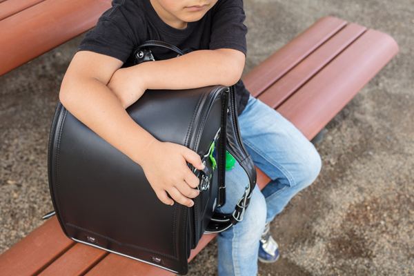 「夏休み明け不登校」子どもが発するSOS、原因、対処法