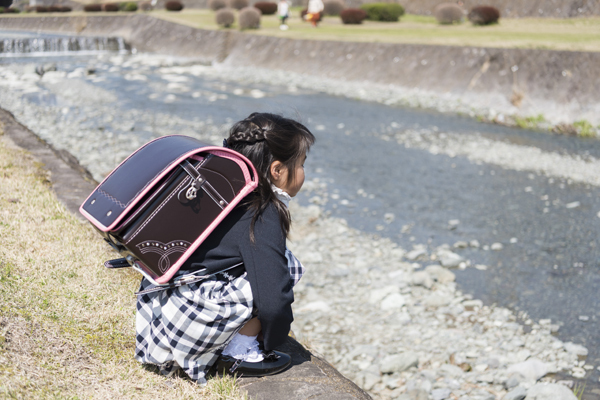 「夏休み明け不登校」子どもが発するSOS、原因、対処法