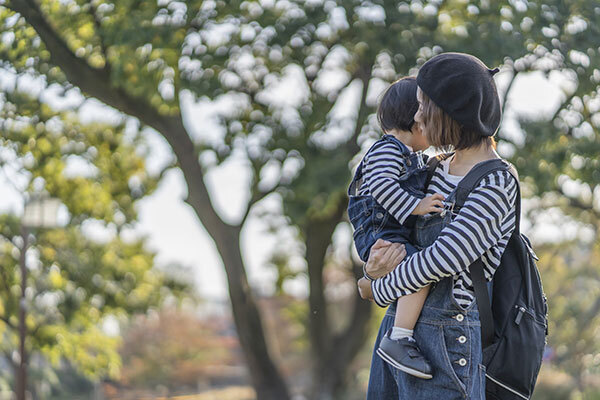 「うるさい、泣きやませろ！」通りすがりの暴言、どうする？　心が折れない対処法【イライラモヤモヤを持ち越さない「言い返す」技術 第2回】 