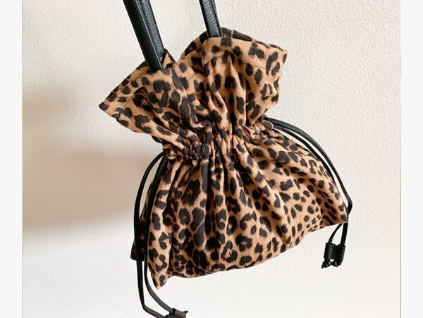 大人ラフが心地いい！ 秋の「ワントーンコーデ」を楽しむコツ【AYAのプチプラ格上げコーデ Vol.9】