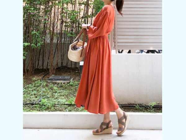 季節の変わり目、服選びに迷わない！「ユニクロ」秋ワンピコーデ3選　【ユニクロ大人コーデ～アメブロ30代ファッション1位 Hanaさん ～ Vol.60】