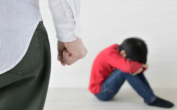 「親と衝突したことない」理由は毒親の場合も…「親との関係性」調査【パパママの本音調査】  Vol.351