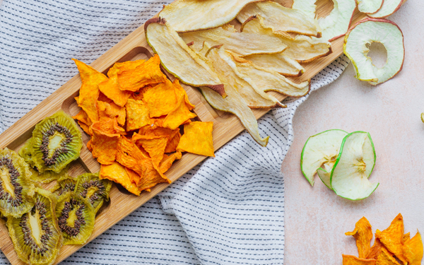 食べない、遊び食べ…ママが楽になる離乳食の付き合い方は？【「離乳食ってめんどい！」をスッキリ解決 Vol.2】