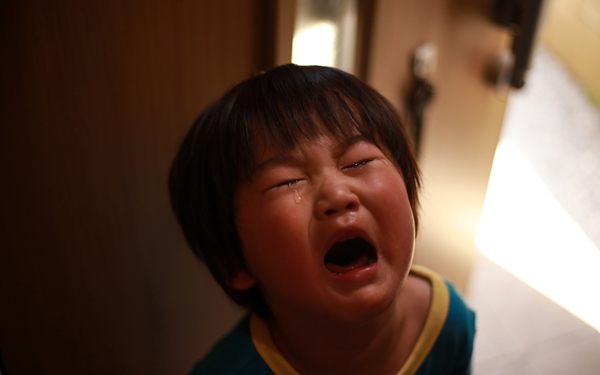 【医師監修】これって夜驚症？　夜中に子どもが大泣きする原因とは